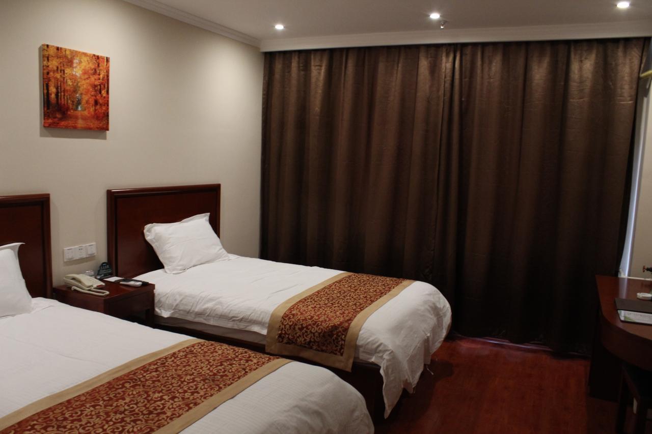 Greentree Inn Zhejiang Ningbo East Baizhuang Rd. Express Hotel מראה חיצוני תמונה