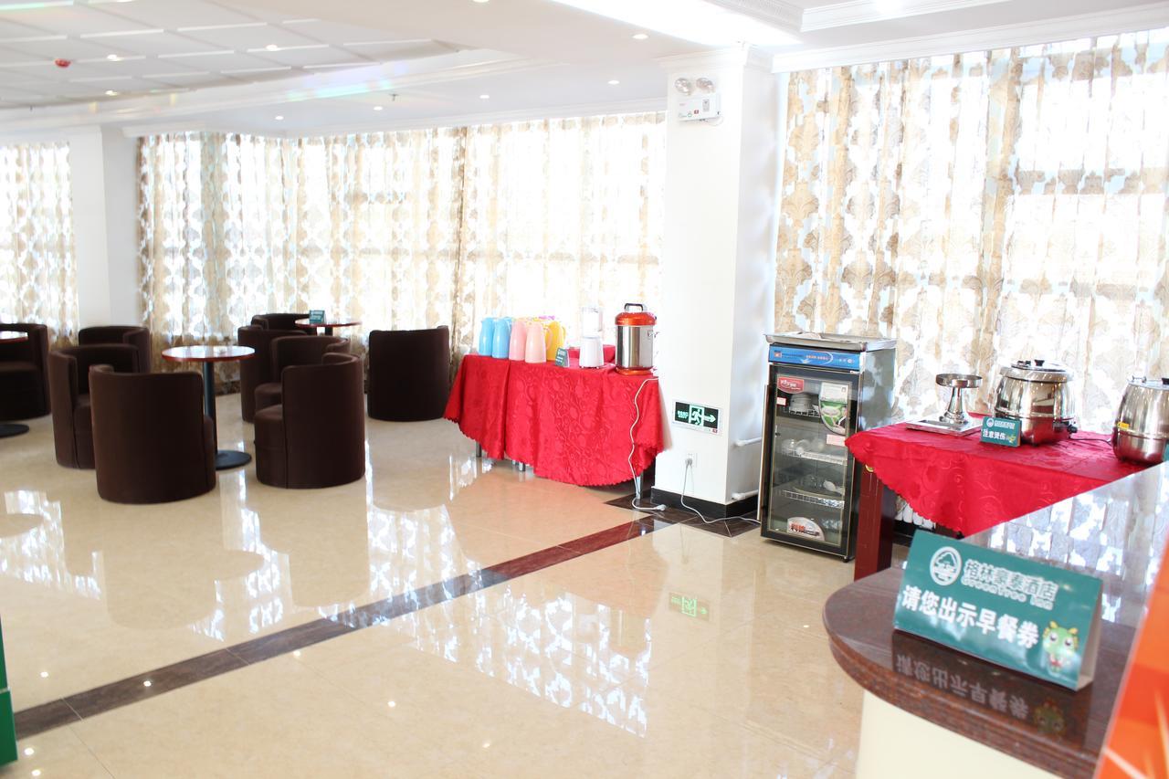 Greentree Inn Zhejiang Ningbo East Baizhuang Rd. Express Hotel מראה חיצוני תמונה