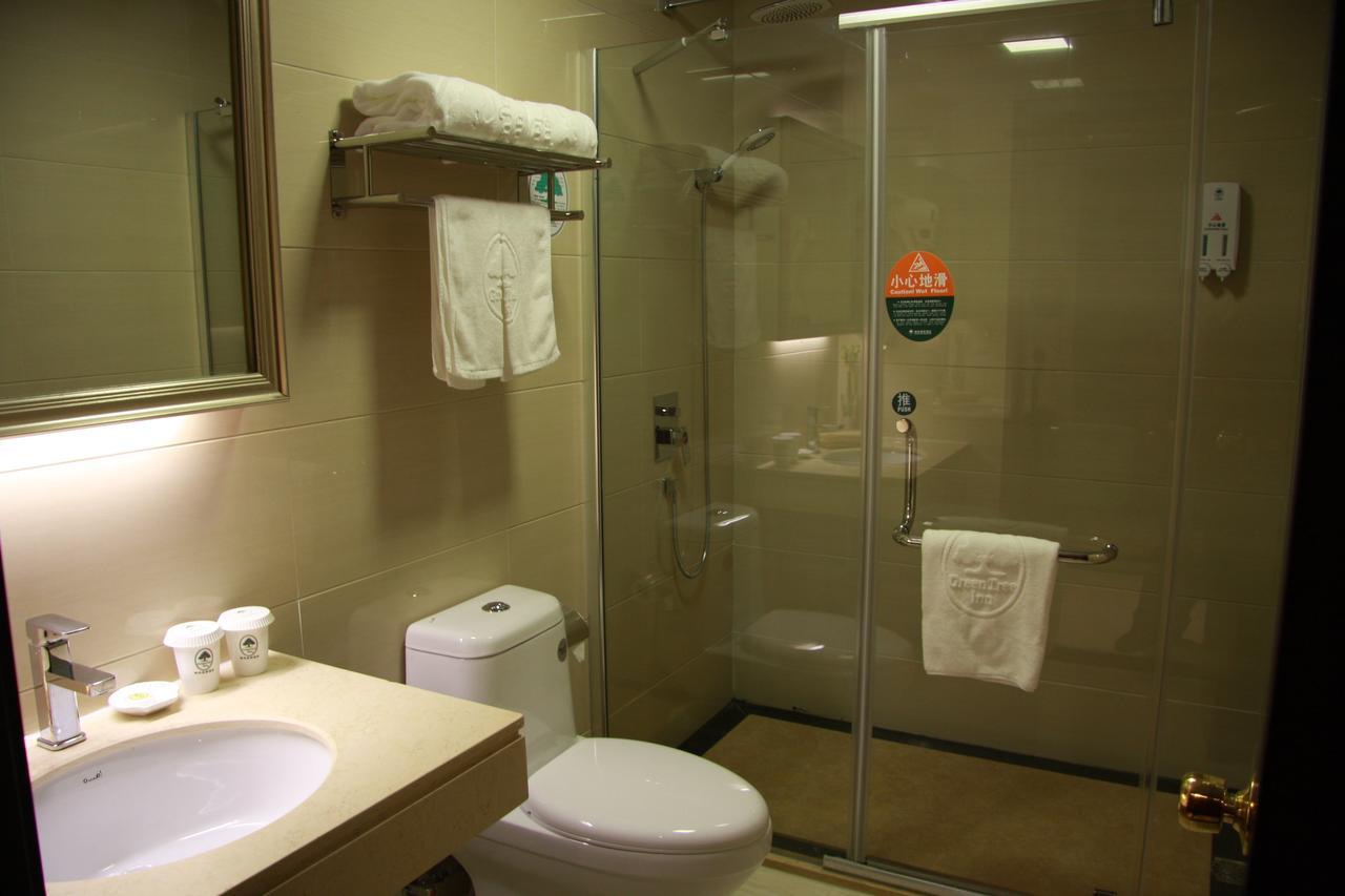 Greentree Inn Zhejiang Ningbo East Baizhuang Rd. Express Hotel מראה חיצוני תמונה